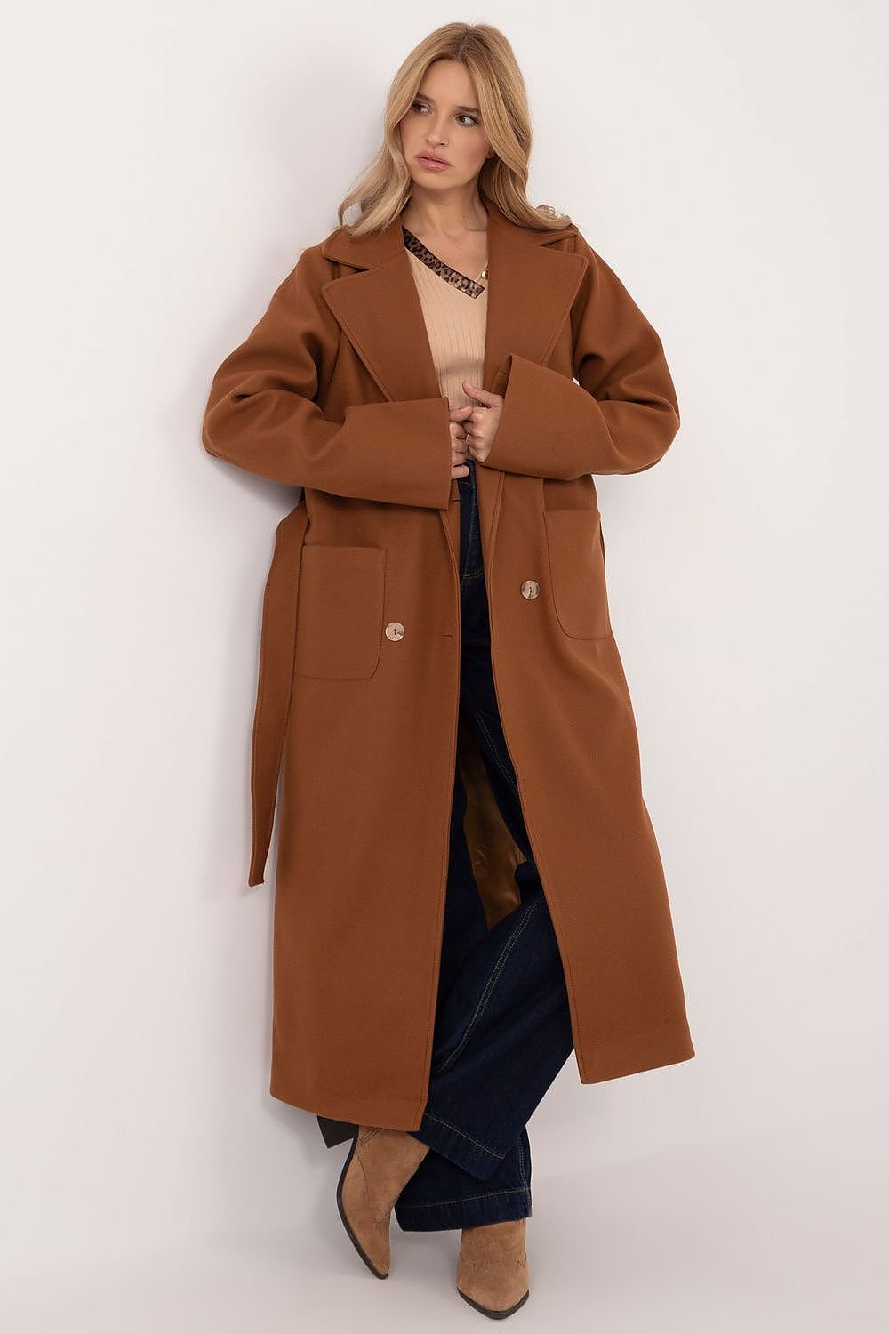 Coat model 202927